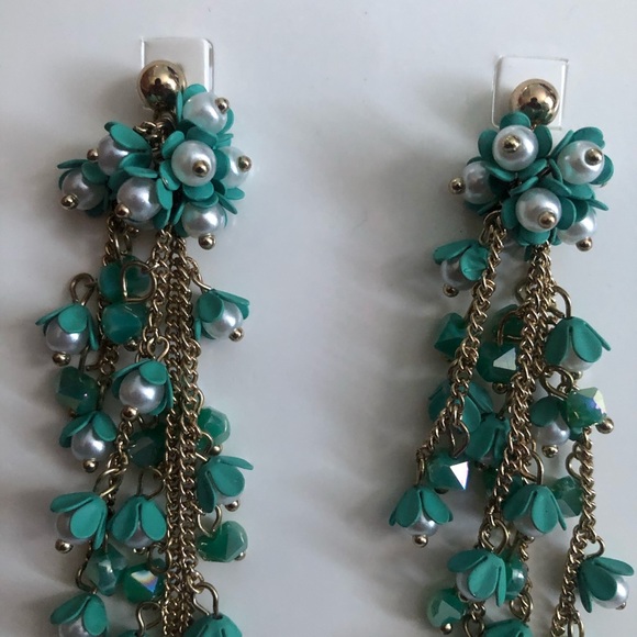 NWT H&M Necklace + Earring Set - Picture 5 of 9